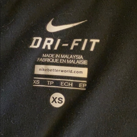 Black Nike Half Zip (SAME DAY SHIPPING) - Picture 4 of 5